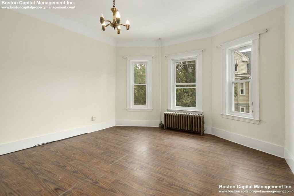 86 Elm St #2 - Photo 5 of 12