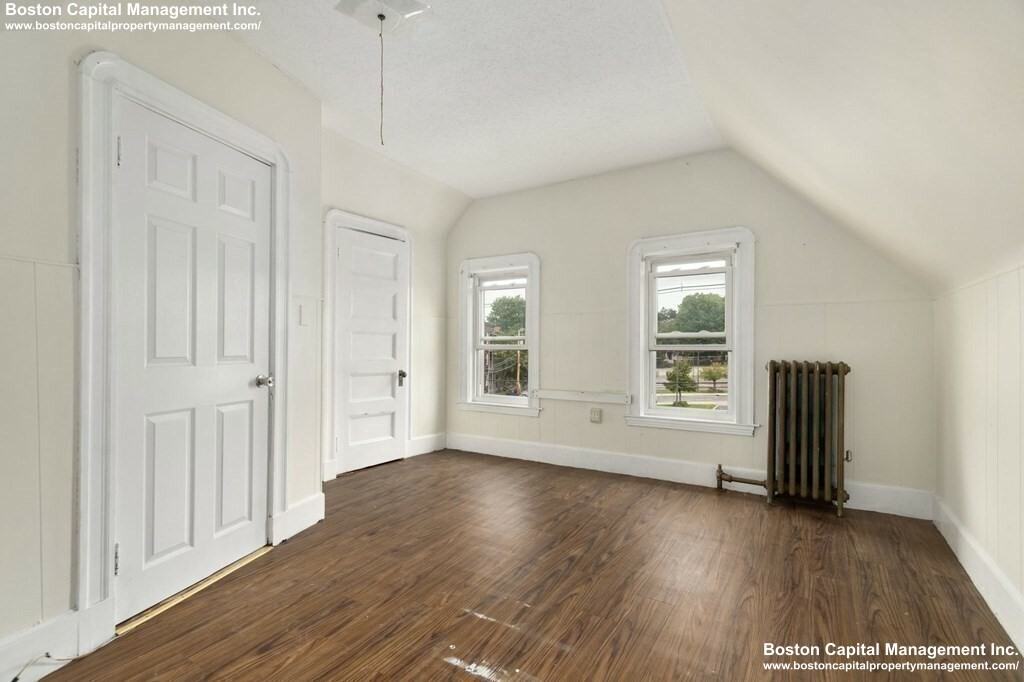 86 Elm St #2 - Photo 7 of 12