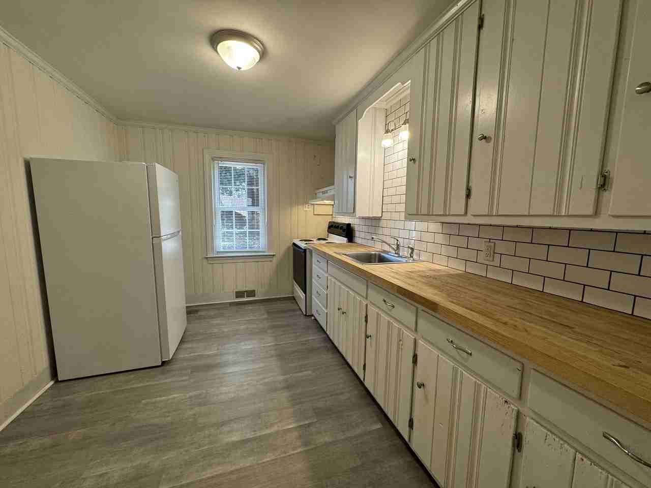 131 NE Shady Blvd Unit 1, Winston Salem 27101 - Photo 7 of 19