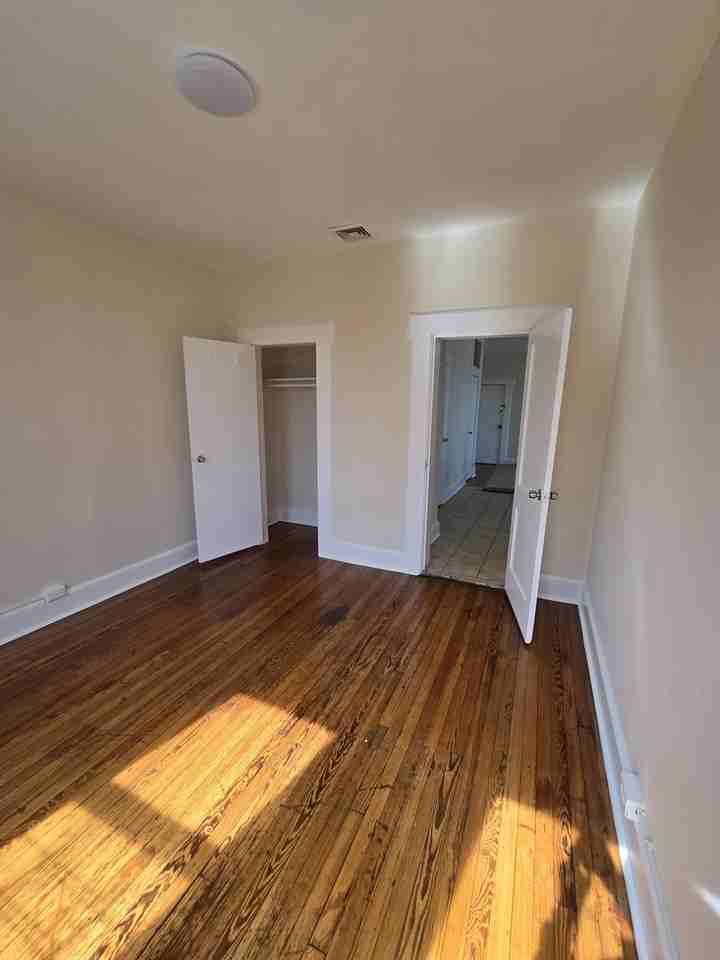 243 16th Avenue #8 - Photo 4 of 7