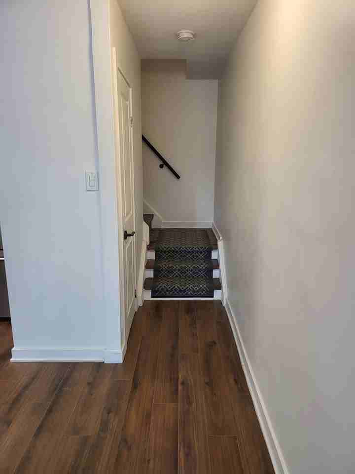 965 Eglinton Avenue West #2 - Photo 4 of 15