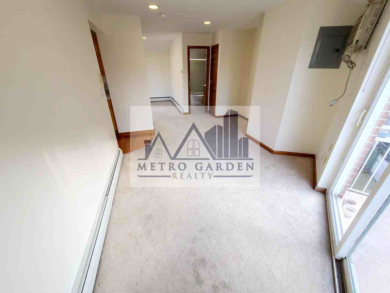 67-08 Exeter Street #3 - Photo 4 of 18