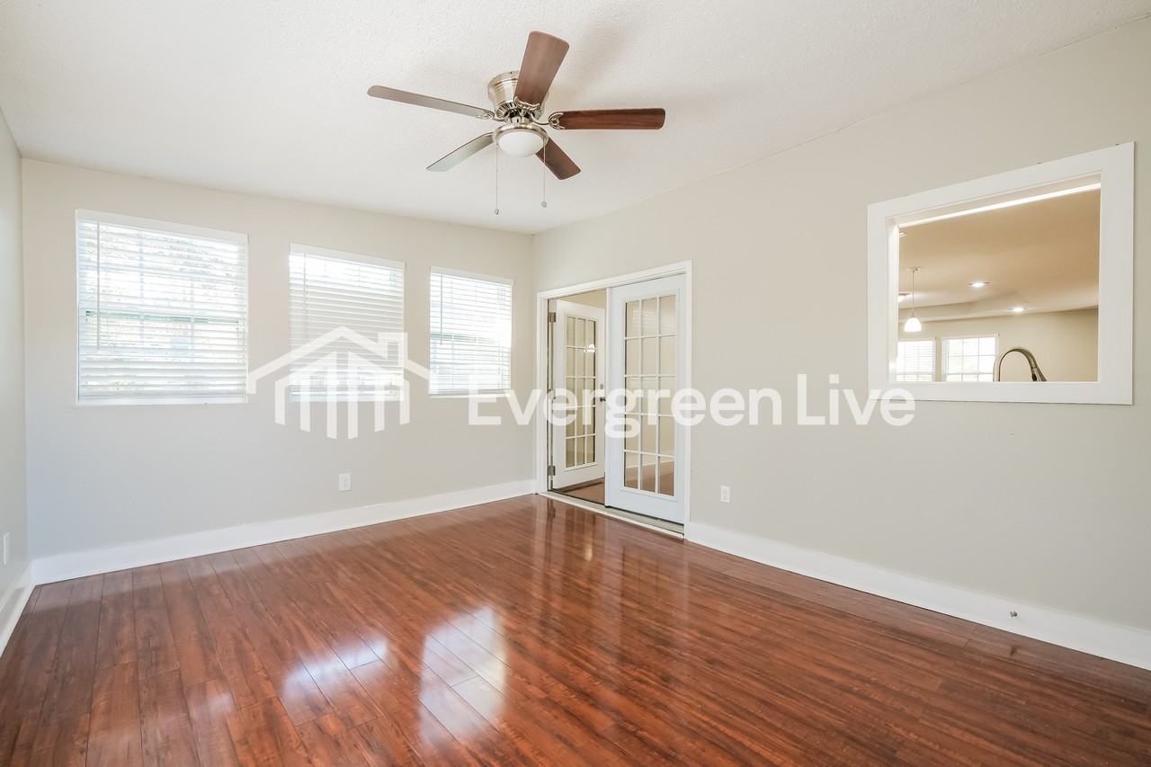 5347 Tasman Trl - Photo 3 of 15