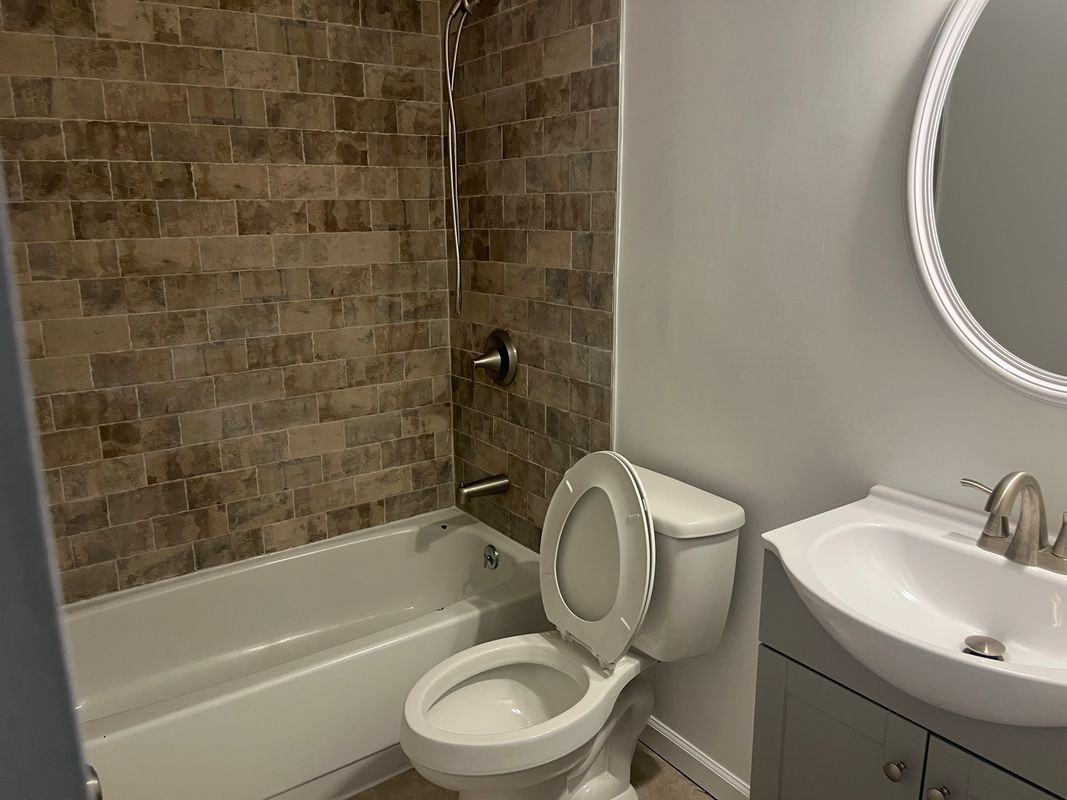 2224 Prince Of Wales Ct - Photo 4 of 4