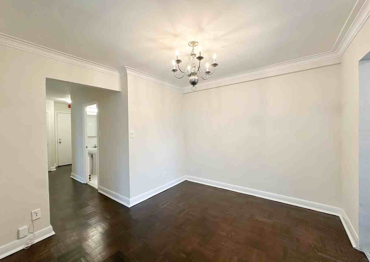 Riverview Plaza - Photo 7 of 17