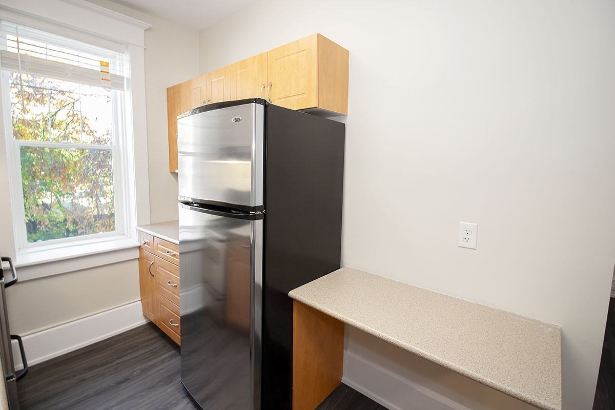 349/351 Daly Street - Photo 5 of 16