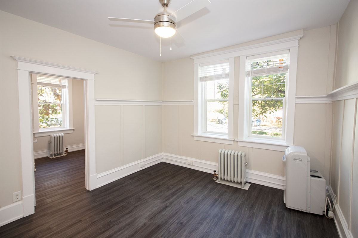 349/351 Daly Street - Photo 7 of 16