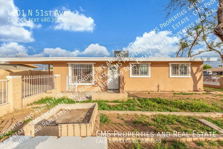 4201 N 51st Ave - Photo 2 of 23