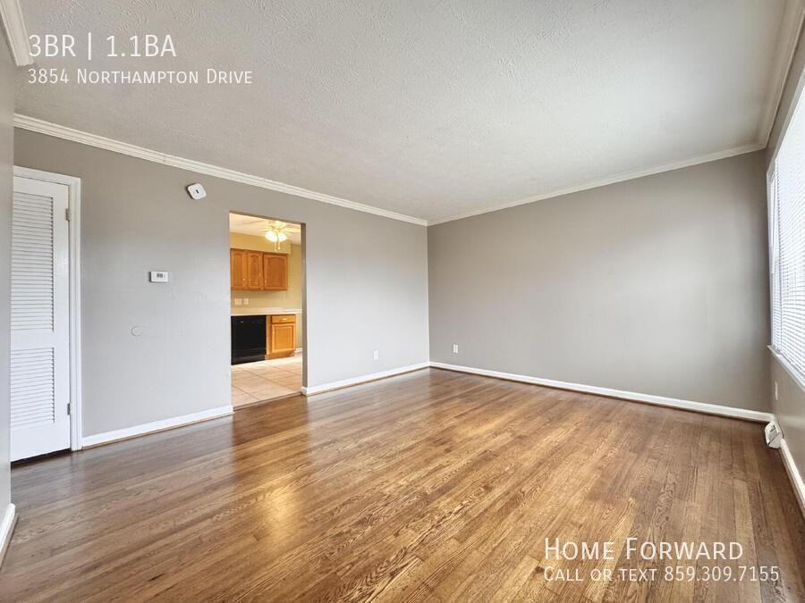 3854 Northampton Dr - Photo 4 of 19