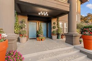 featured image of 2928 1/2 Walton Ave