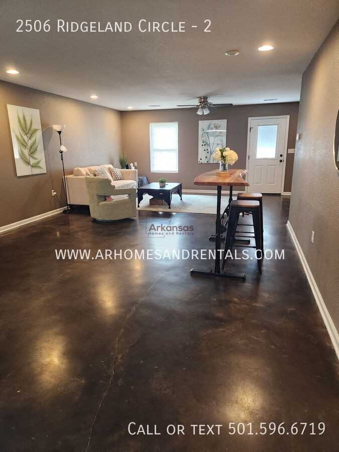 2506 Ridgeland Cir #2 - Photo 3 of 10