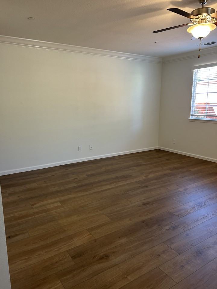 660 Mission De Oro Dr #660 - Photo 5 of 16