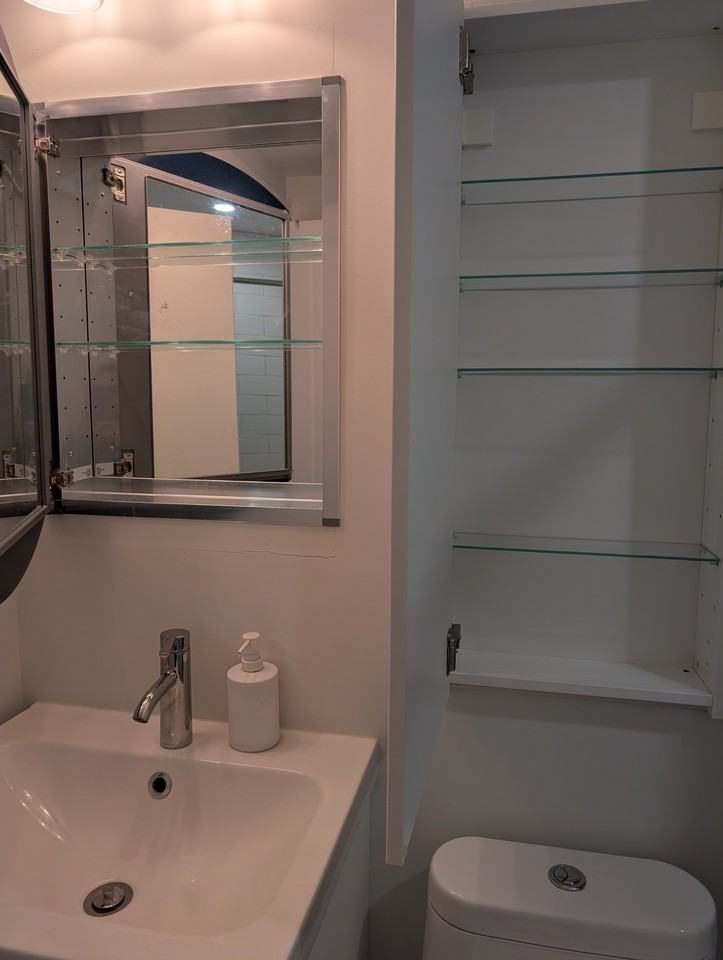 Gerrard St E & Greenwood Ave - Photo 5 of 10