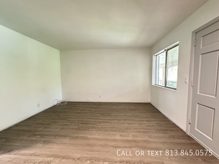 3316 31st Ave N #201 - Photo 4 of 9