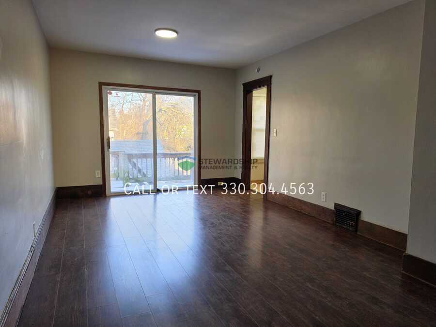 1014 Berwin St - Photo 6 of 27