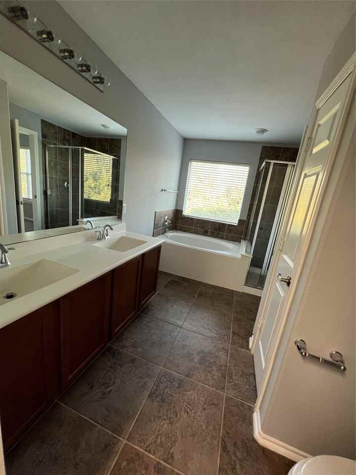 6419 Densberry Ln #6419 - Photo 4 of 35