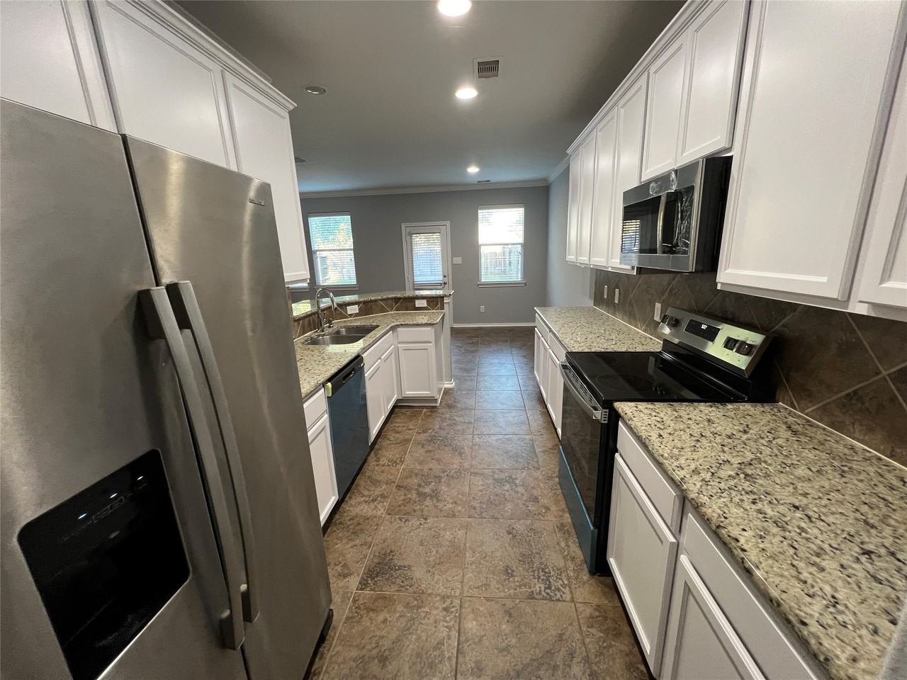 6419 Densberry Ln #6419 - Photo 6 of 35