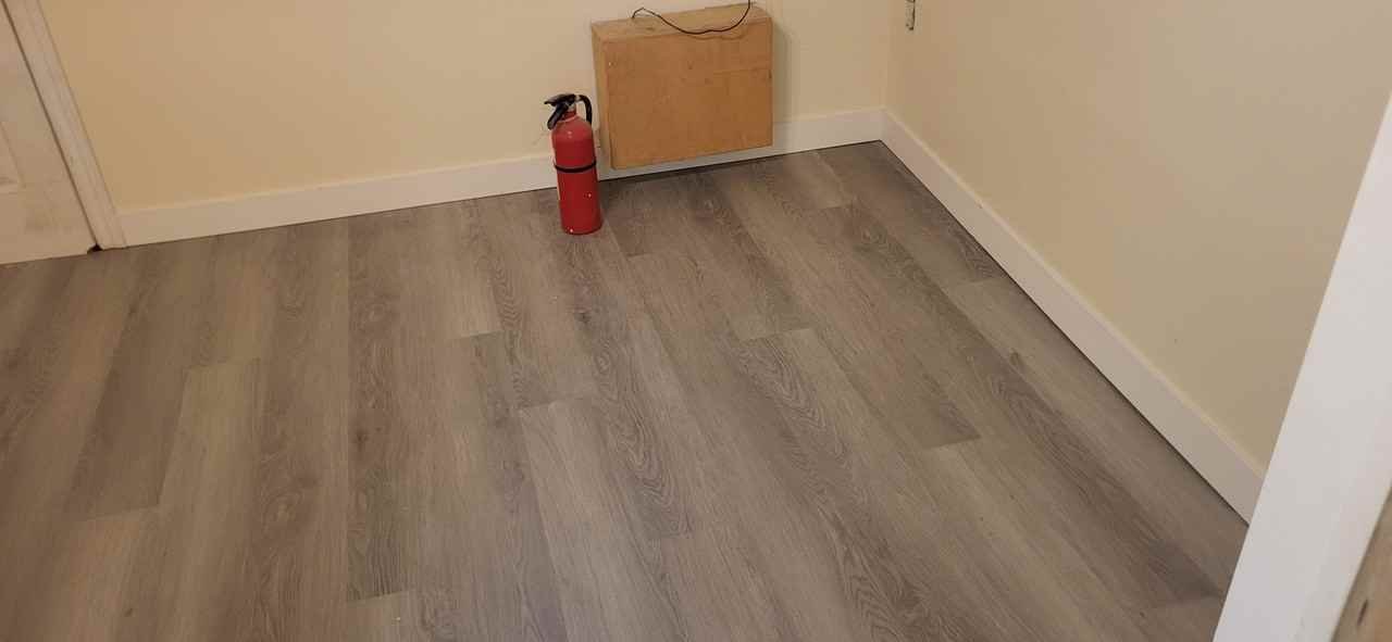 18 Mechanic Ave - Photo 2 of 9