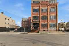 529-531 Mulberry Street #1 - Photo 1 of 1