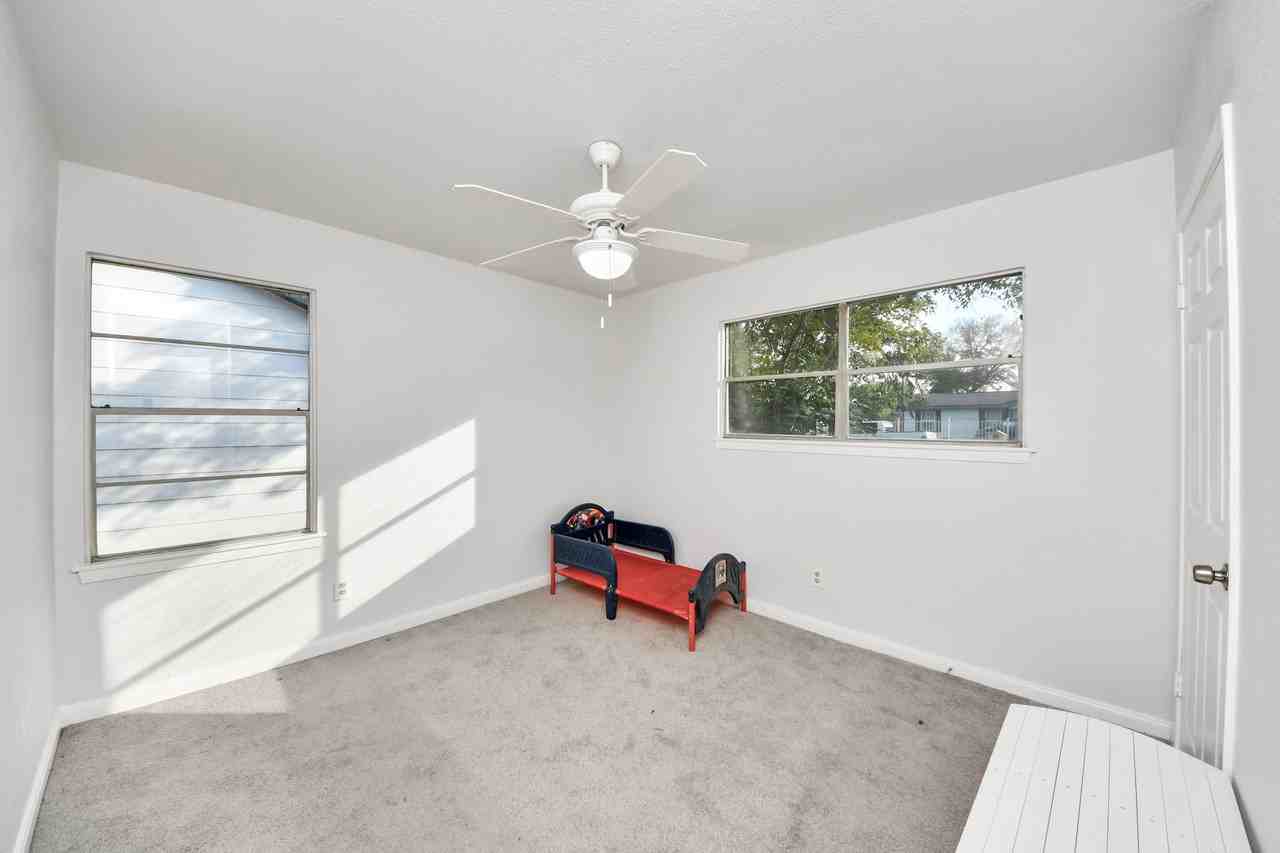 2926 Knotty Oaks Trl #2926 - Photo 7 of 38