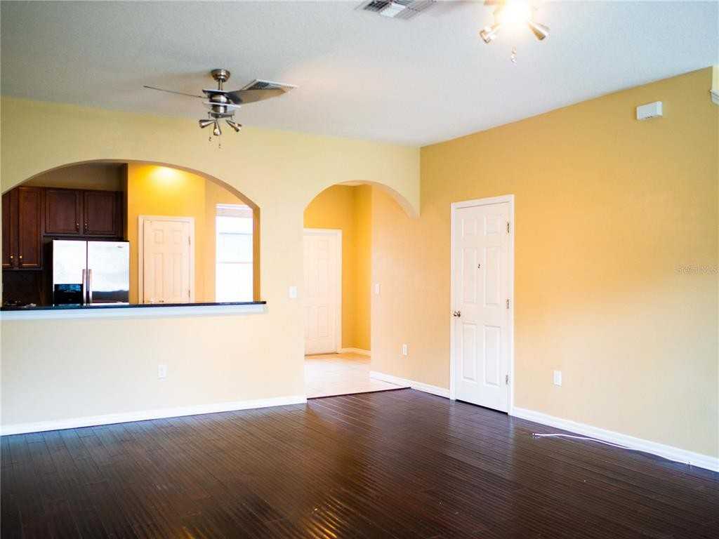 12636 Carlby Cir #12636 - Photo 5 of 25