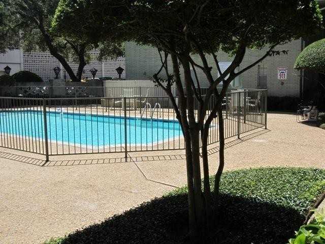 6349 Diamond Head Cir #6349C - Photo 4 of 25