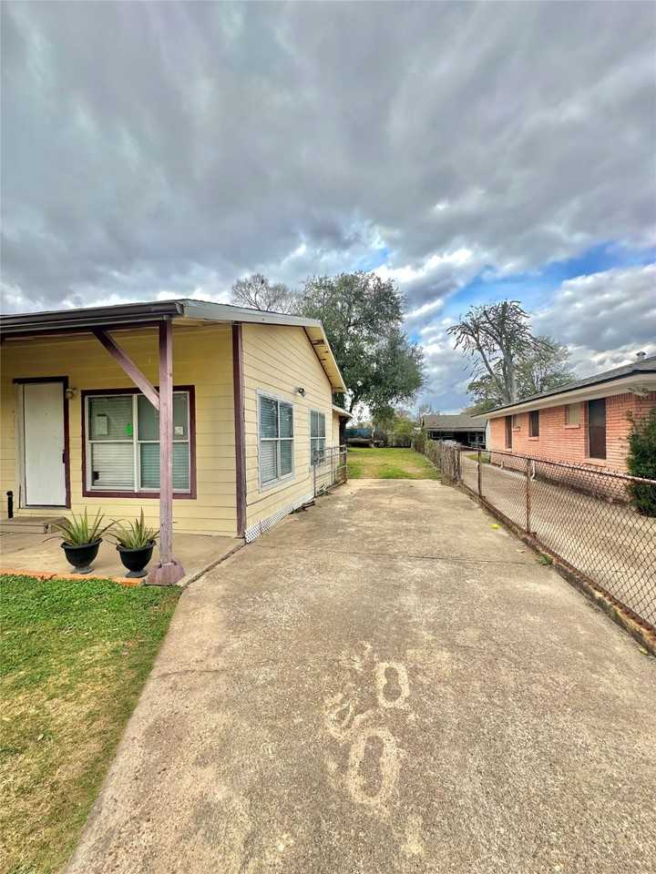 8611 Findlay St #8611 - Photo 5 of 18