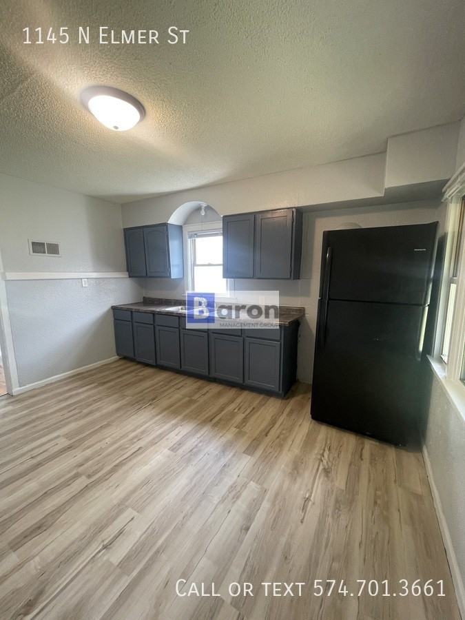 1145 N Elmer St - Photo 2 of 10