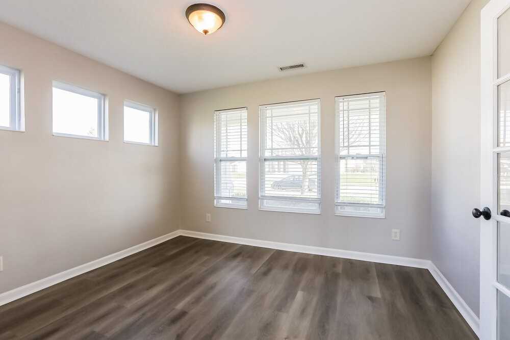 2294 Mcgregor Dr - Photo 6 of 17