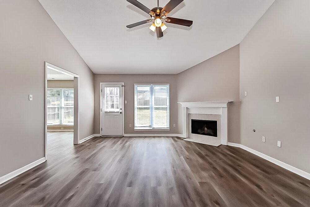 1670 Timber Creek Dr - Photo 3 of 19