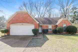 7101 Market Square Dr - Photo 1 of 1