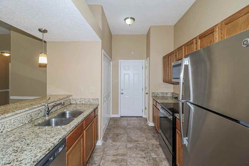 7101 Market Square Dr - Photo 7 of 16