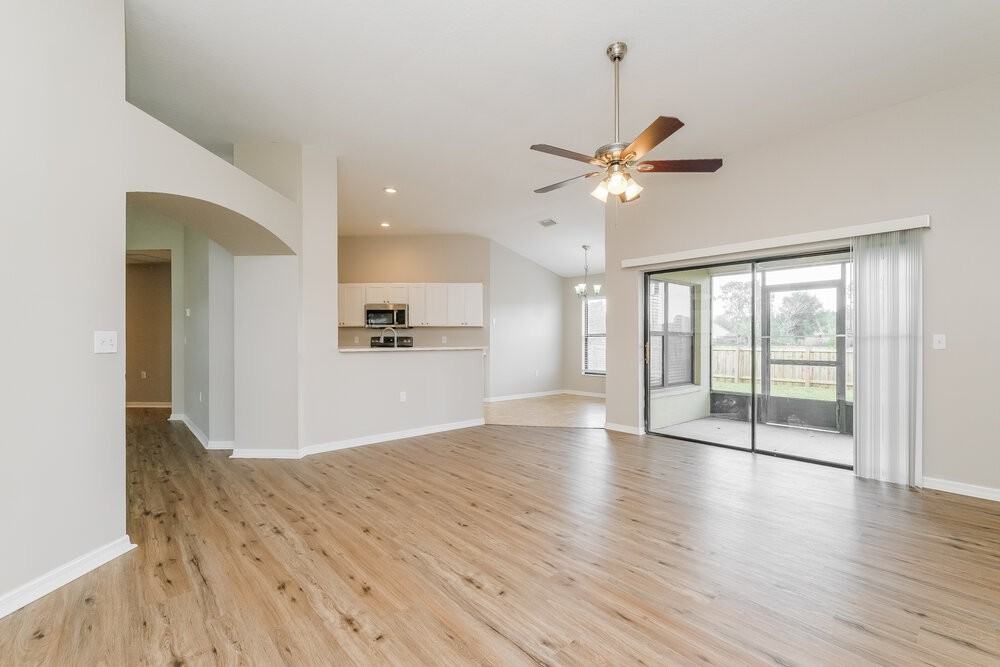 1406 Storington Ave - Photo 3 of 16