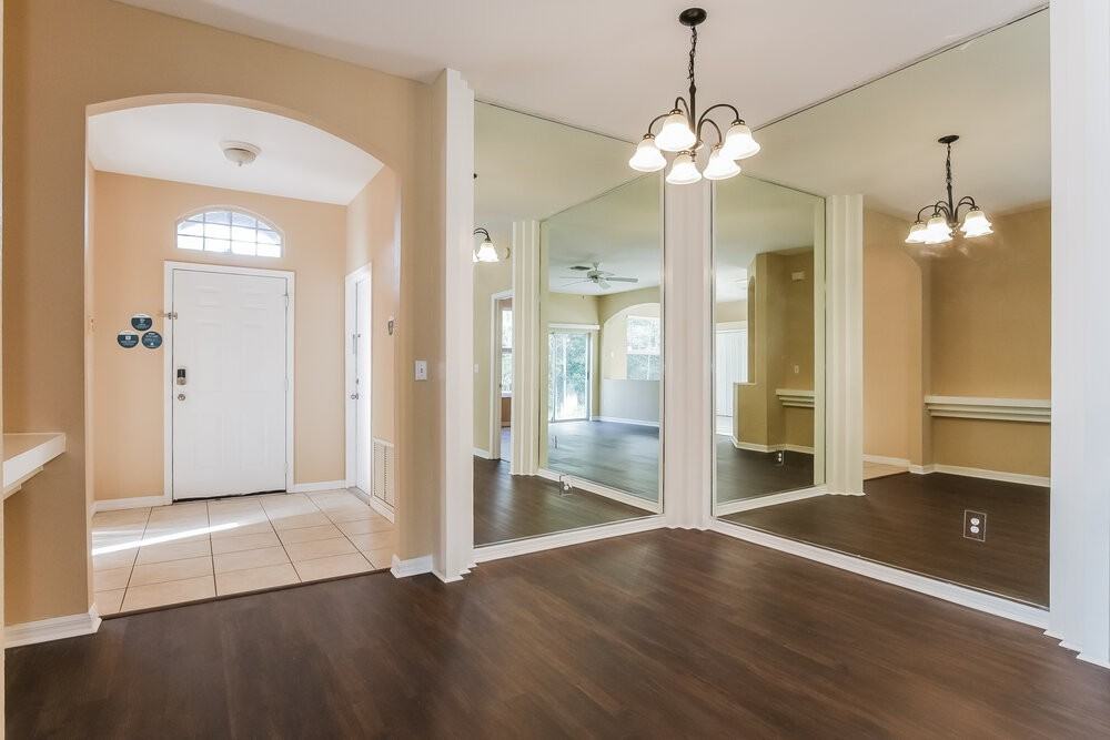 1728 Riveredge Rd - Photo 5 of 16