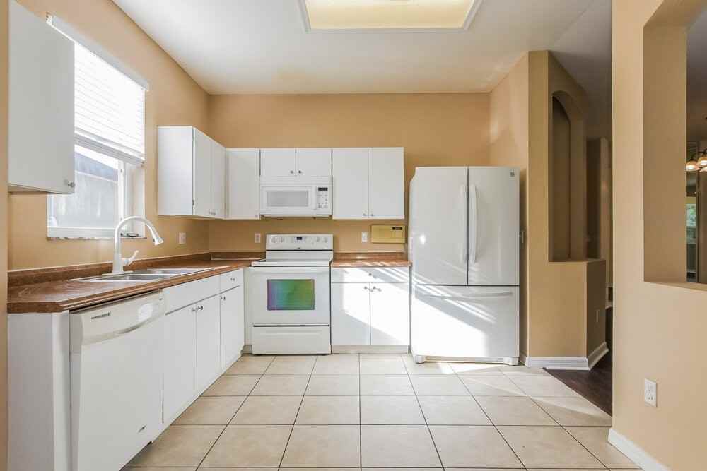 1728 Riveredge Rd - Photo 6 of 16