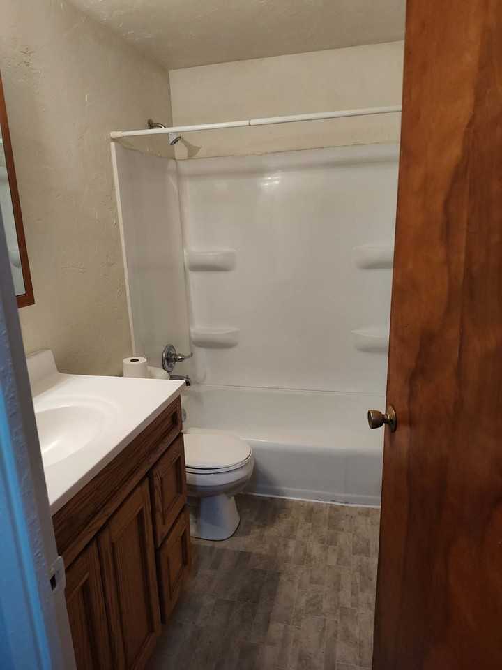 1114 Western Ave #3 - Photo 6 of 6