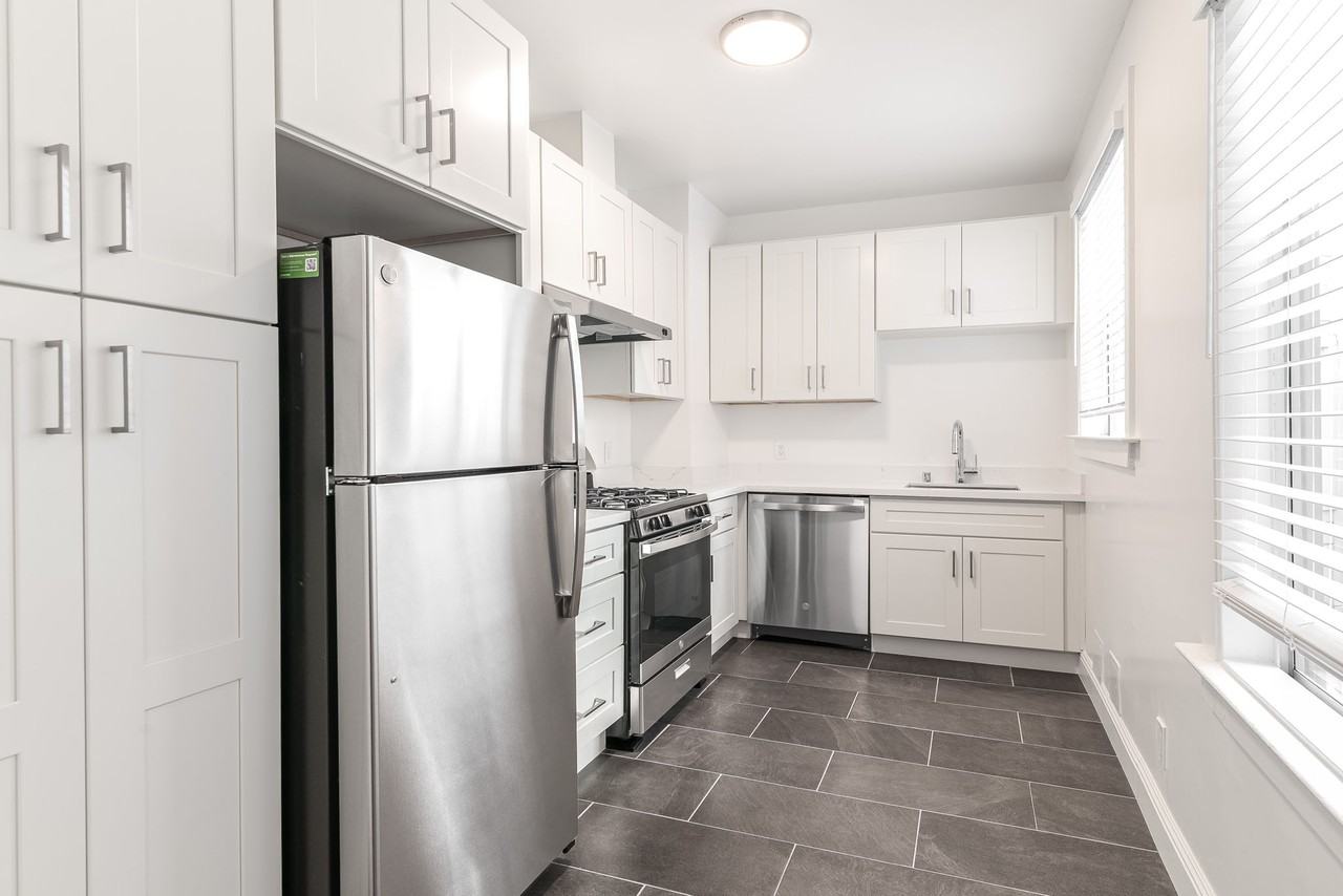 1795 O'Farrell - Photo 2 of 12