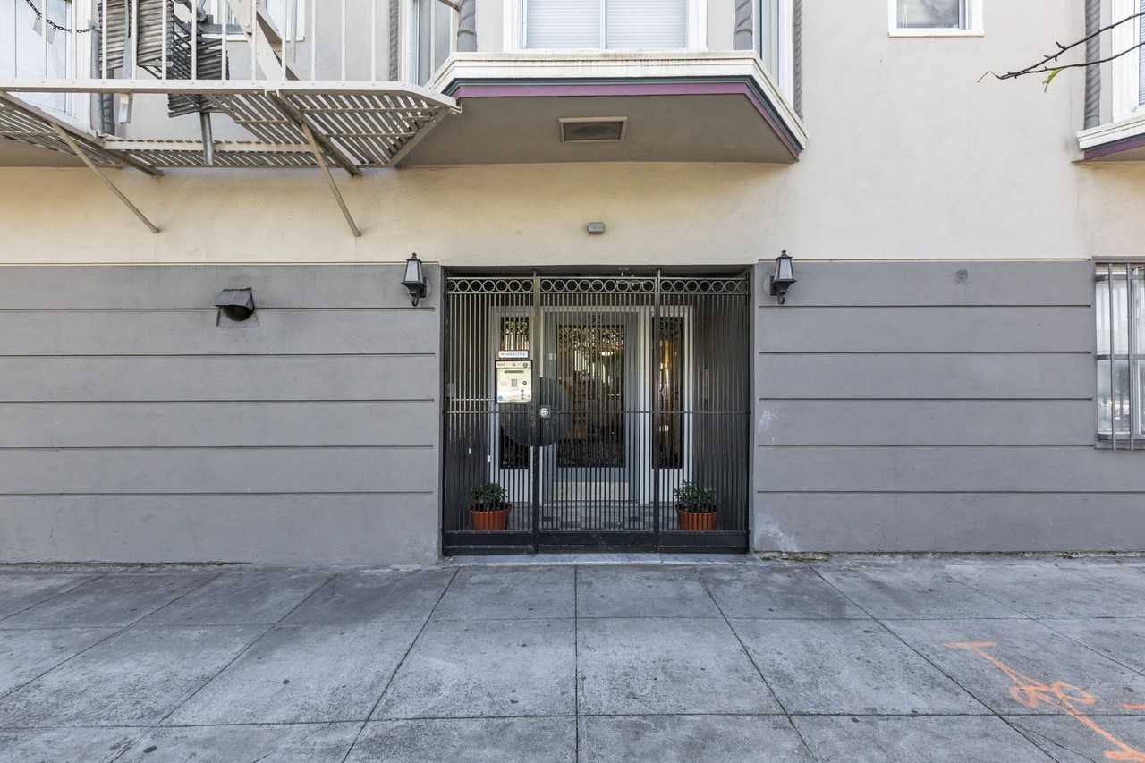 1795 O'Farrell - Photo 2 of 4