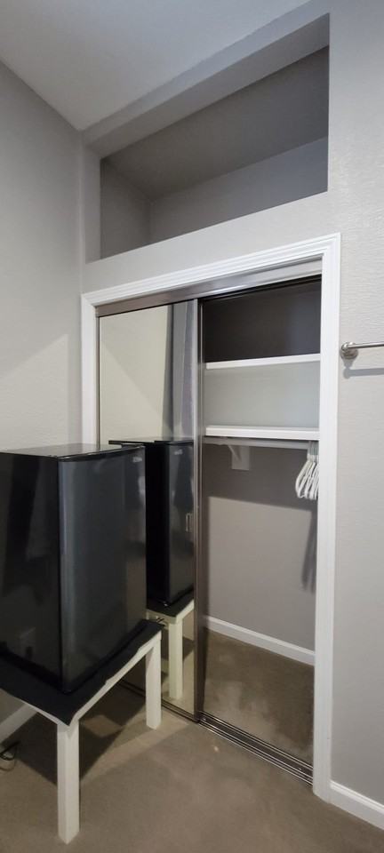 8030 238th St Sw - Photo 5 of 9