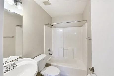 2706 Lemon St - Photo 4 of 18