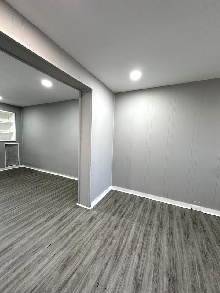 2620 Sylmar St - Photo 2 of 11