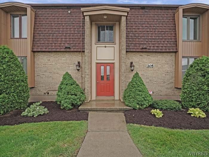 205 Charter Oaks Dr #4 - Photo 3 of 15