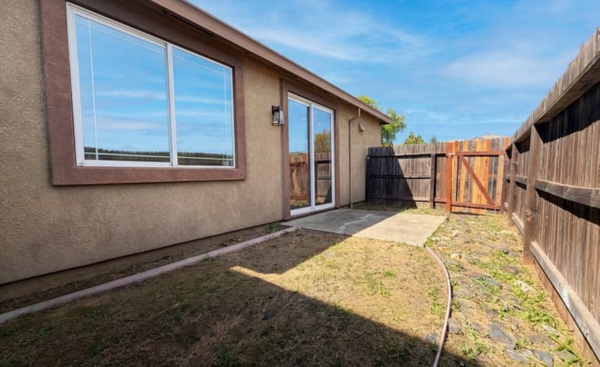 401 Caravaggio Cir #1 - Photo 2 of 7