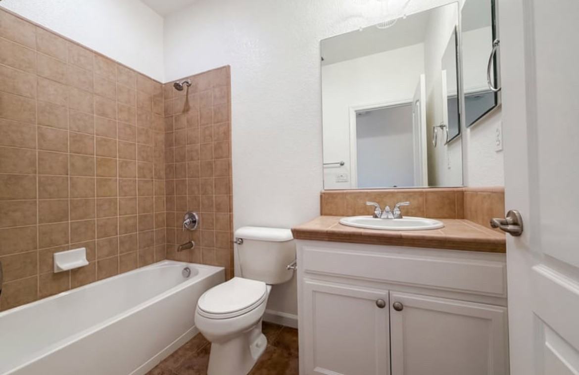 401 Caravaggio Cir #1 - Photo 6 of 7