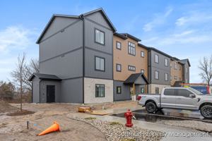 featured image of 1309 Post Dr Ne