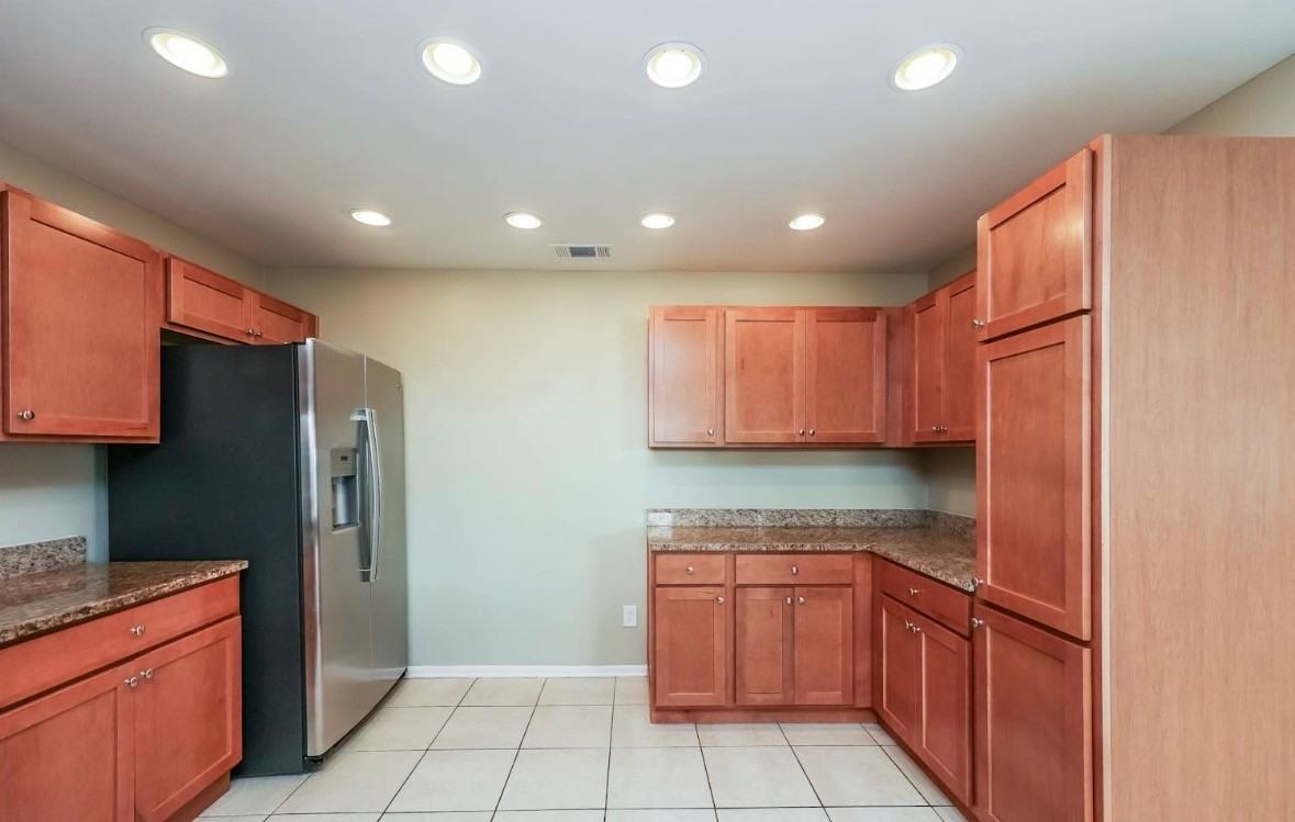 1318 Coolridge Dr #NA - Photo 7 of 17