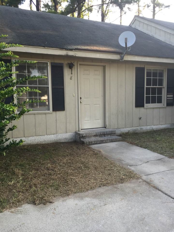 8 Southern Ct #NA - Photo 2 of 6