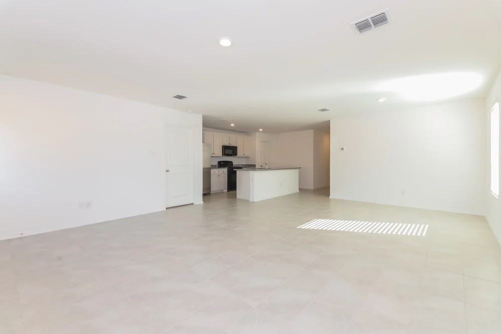 25 Warwick Ct #NA - Photo 3 of 4