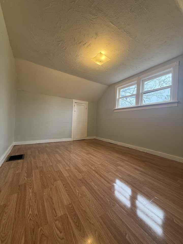 240 Horseheads Blvd #1 - Photo 7 of 13