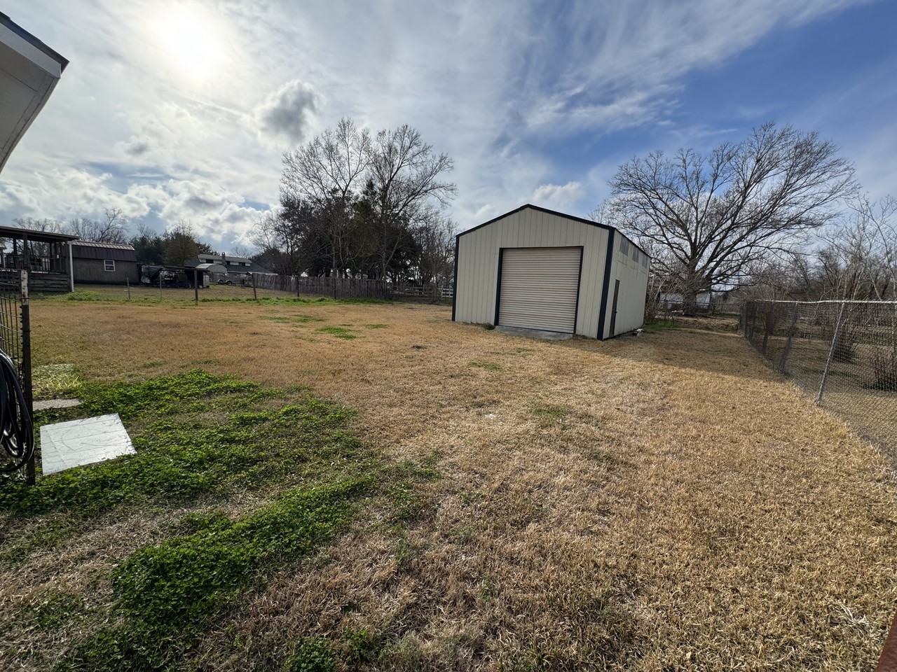 133 Gladys St #NA - Photo 2 of 13